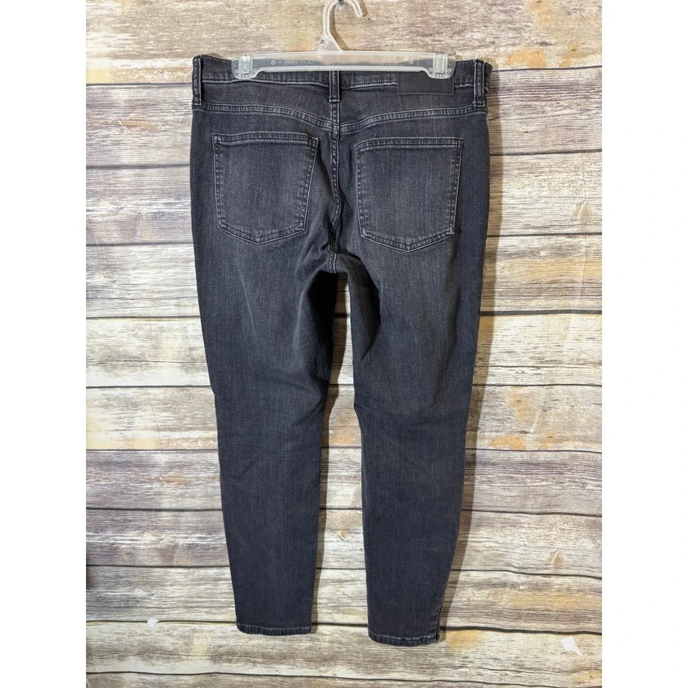 Lucky Brand waist across
